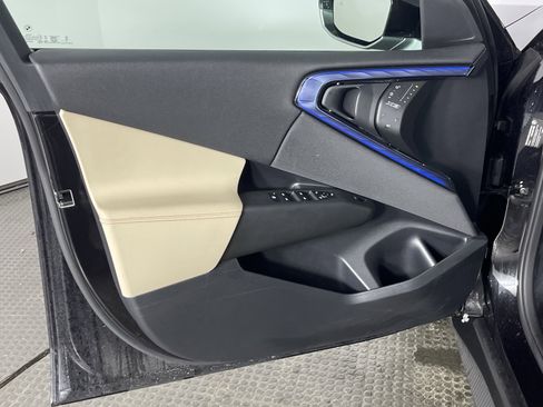 Used 2025 BMW X3 xDrive30i w/ Premium Package image 10