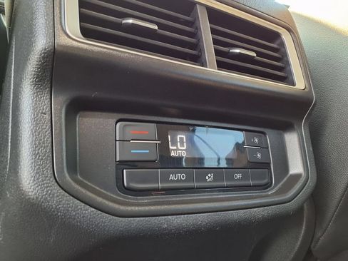 Used 2026 Volkswagen Atlas SE AWD/4WD image 23
