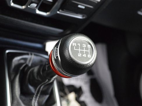 Used 2020 Jeep Wrangler Unlimited Sahara image 24