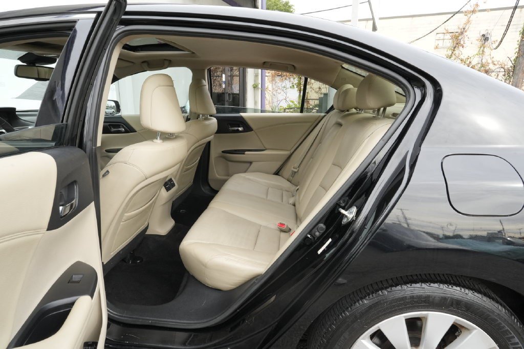 Used 2014 Honda Accord EX-L image 24
