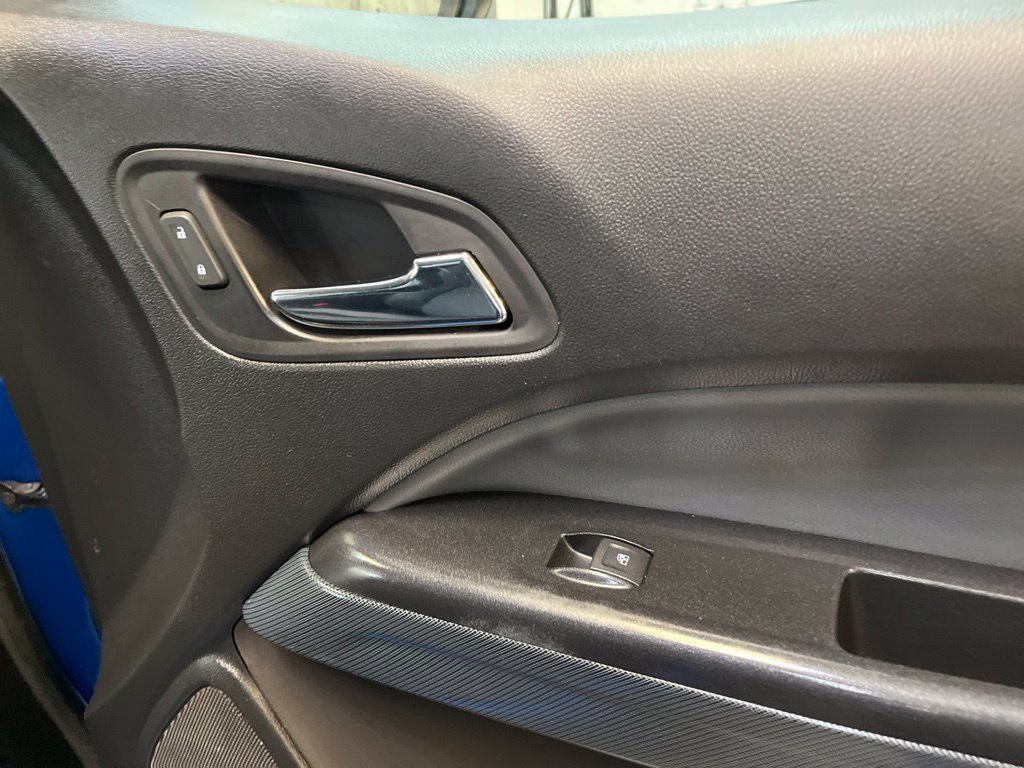 Used 2020 Chevrolet Colorado Z71 AWD/4WD image 39