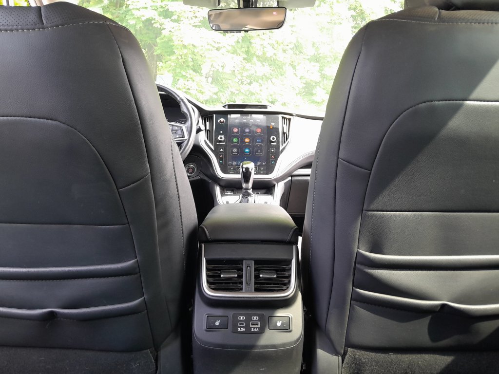 Used 2023 Subaru Outback Limited AWD/4WD image 32