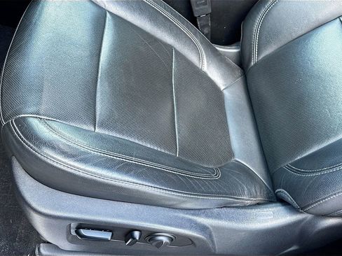 Used 2020 Chevrolet Silverado 2500 LTZ w/ LTZ Texas Edition image 21