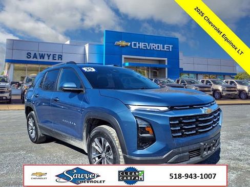 Used 2025 Chevrolet Equinox LT w/ Convenience Package II image 1
