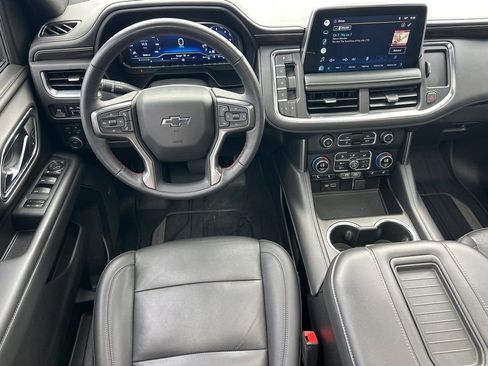 Used 2022 Chevrolet Tahoe Z71 w/ Luxury Package AWD/4WD image 24