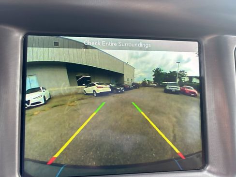 Used 2019 Dodge Charger Scat Pack w/ Dynamics Package RWD image 24