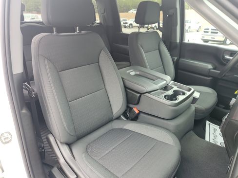 Used 2023 Chevrolet Silverado 2500 Custom w/ Custom Value Package image 33