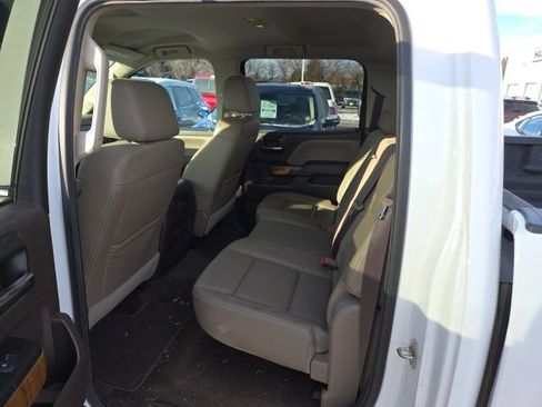 Used 2018 GMC Sierra 1500 SLT image 17