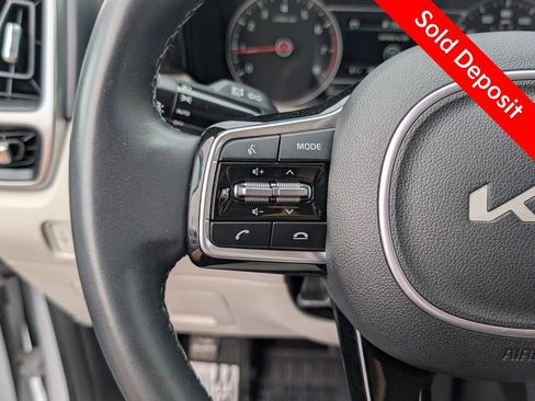 Used 2023 Kia Sorento S w/ Panoramic Sunroof Package AWD/4WD image 23