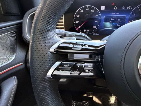 Used 2024 Mercedes-Benz GLS 450 4MATIC image 32