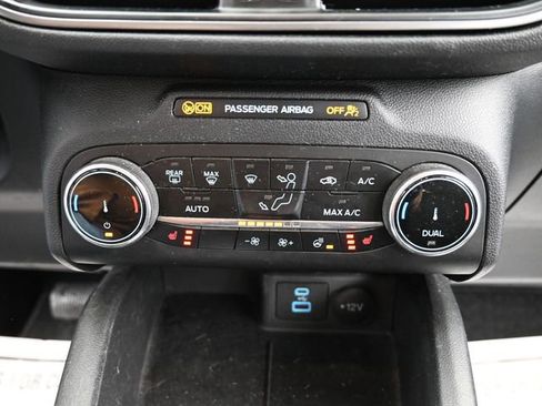 Used 2023 Ford Escape Active image 16