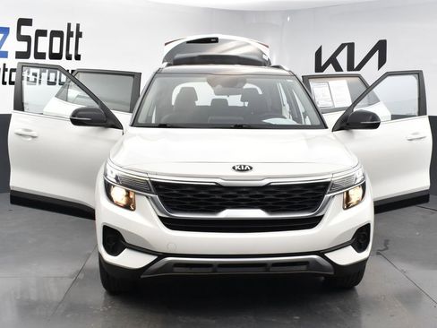 Used 2021 Kia Seltos S image 33