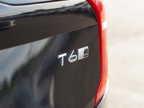 Used 2016 Volvo XC90 T6 image 30
