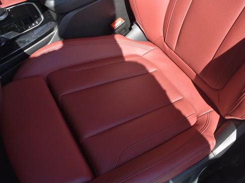 Used 2023 BMW X3 xDrive30i w/ M Sport Package AWD/4WD image 12