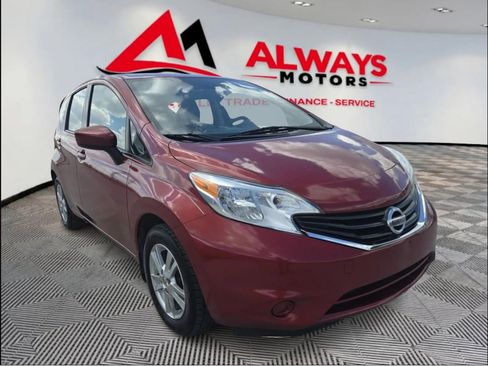 Used 2016 Nissan Versa Note SV w/ Sport Value Package FWD image 2