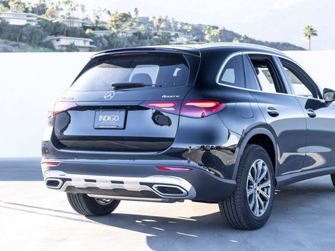 Used 2026 Mercedes-Benz GLC 300 4MATIC image 5