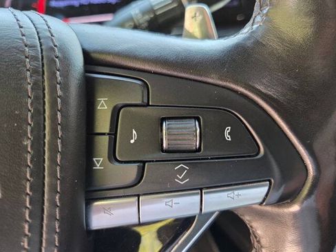Used 2023 Cadillac Escalade ESV V AWD/4WD image 29