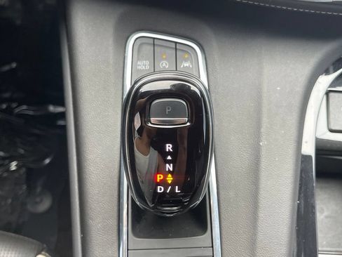 Used 2023 Cadillac Escalade Sport AWD/4WD image 37