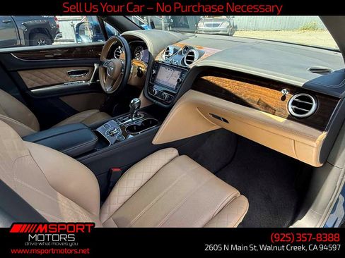 Used 2019 Bentley Bentayga AWD/4WD image 11