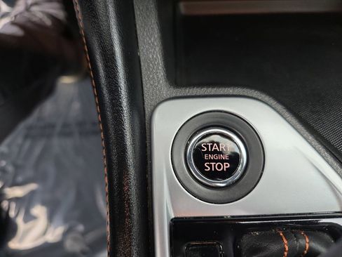 Used 2023 Nissan Sentra SR w/ SR Premium Package FWD image 39