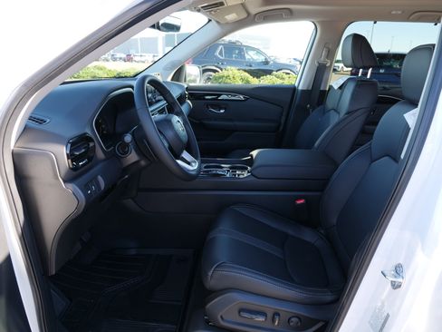 New 2025 Honda Pilot Touring image 17