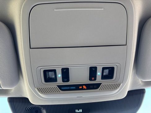 Certified 2025 Ford Explorer Active image 27