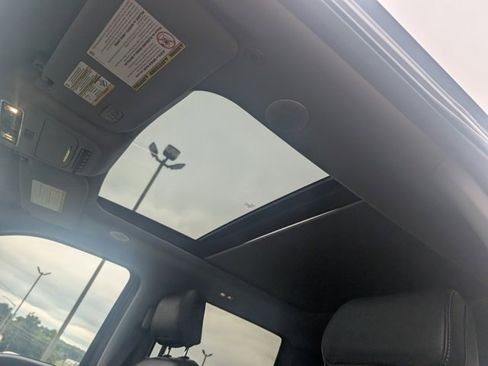 Used 2023 Ford F350 Lariat w/ Lariat Ultimate Package image 23