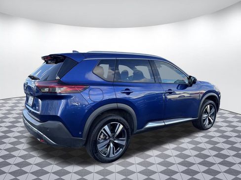 Used 2023 Nissan Rogue SL w/ SL Premium Package image 7