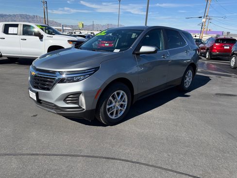 Used 2024 Chevrolet Equinox LT image 7