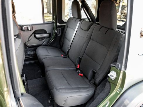 Used 2021 Jeep Wrangler Unlimited Sport image 51