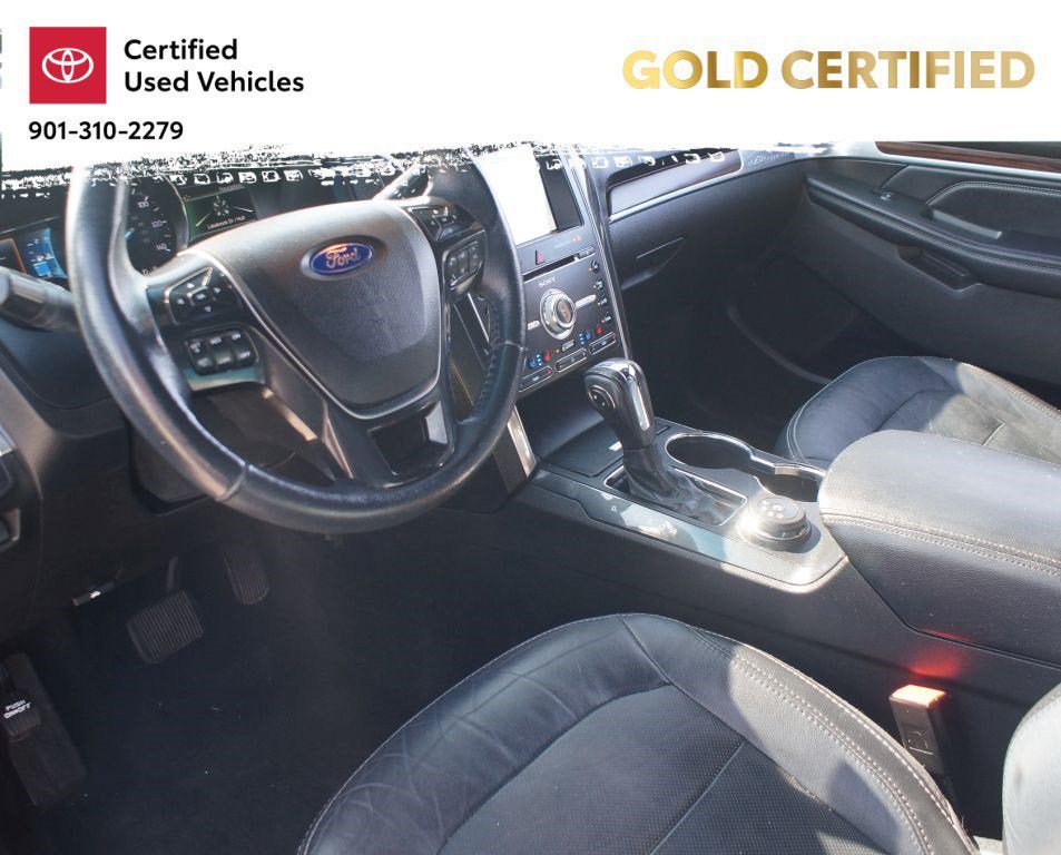 Used 2018 Ford Explorer Limited AWD/4WD image 11