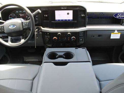 New 2026 Ford F250 XL w/ FX4 Off-Road Package AWD/4WD image 10
