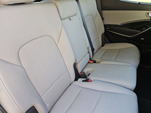 Used 2018 Hyundai Santa Fe Sport image 15