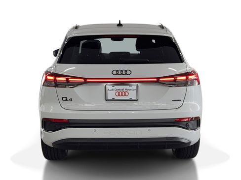 Certified 2023 Audi Q4 e-tron Prestige w/ Black Optic Package image 10