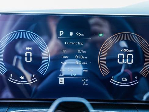 New 2026 Hyundai Santa Fe SEL FWD image 26