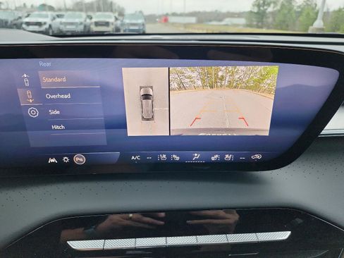 New 2026 Buick Enclave Avenir w/ Super Cruise Package image 16