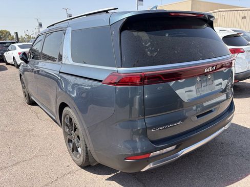 Used 2022 Kia Carnival SX Prestige FWD image 9
