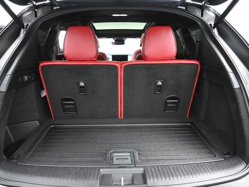 Used 2025 Acura MDX A-Spec image 10