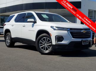 Used 2023 Chevrolet Traverse LT video 1