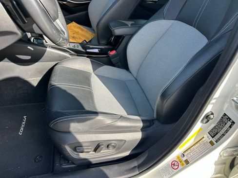 Used 2019 Toyota Corolla XSE FWD image 10