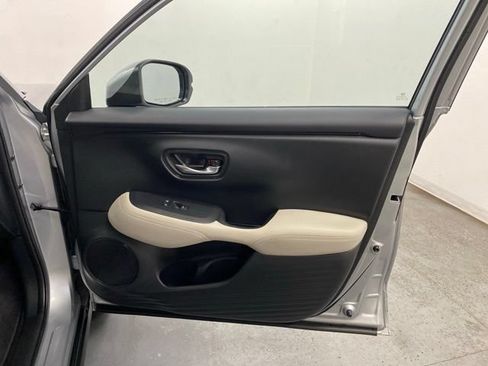 Used 2024 Honda HR-V LX image 22