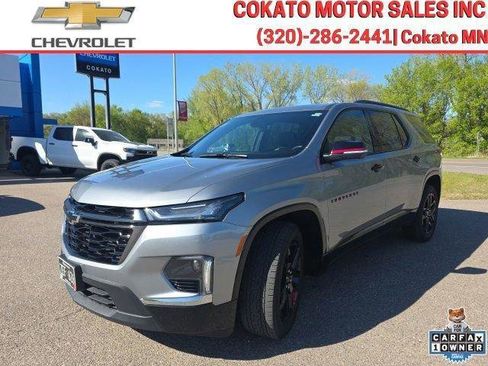 Used 2023 Chevrolet Traverse Premier w/ Redline Edition AWD/4WD image 3