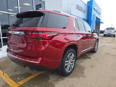 Used 2023 Chevrolet Traverse High Country w/ LPO, Floor Liner Package AWD/4WD image 8