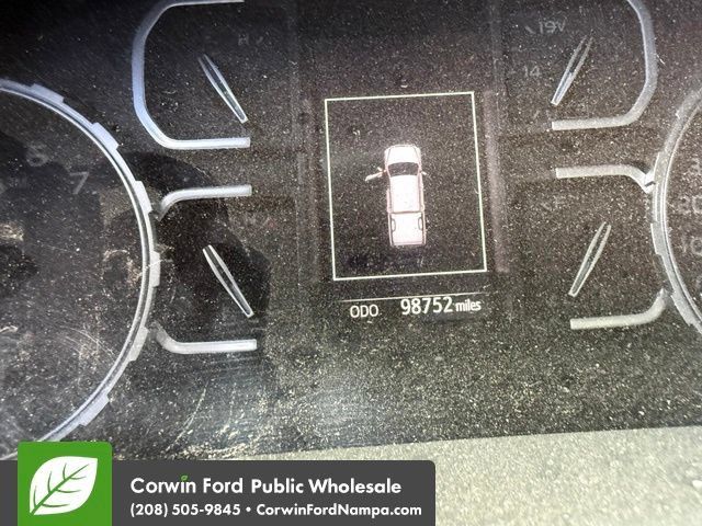 Used 2018 Toyota Tundra SR5 w/ TRD Off Road Package AWD/4WD image 10