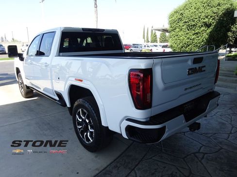 Used 2023 GMC Sierra 2500 AT4 w/ AT4 Premium Plus Package image 6