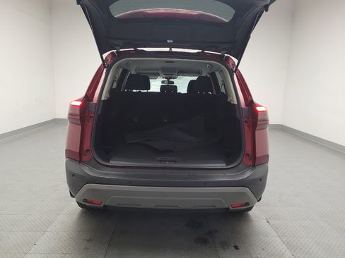 Used 2023 Nissan Rogue S image 29