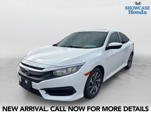 Used 2017 Honda Civic EX image 2