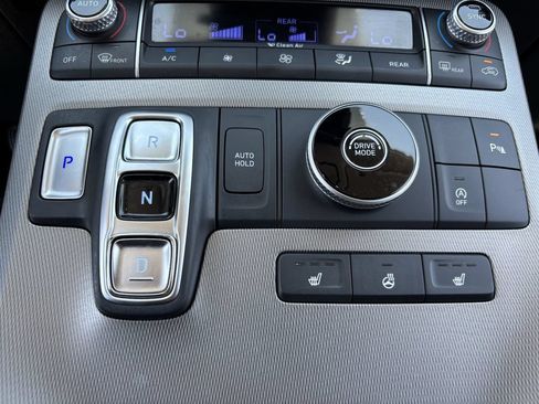 Used 2022 Hyundai Palisade SEL w/ 8P Bench Seat Package FWD image 24