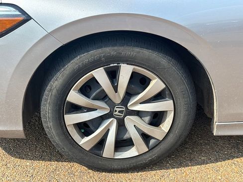 Used 2022 Honda Civic LX image 23