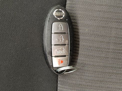 Used 2023 Nissan Sentra SV FWD image 32